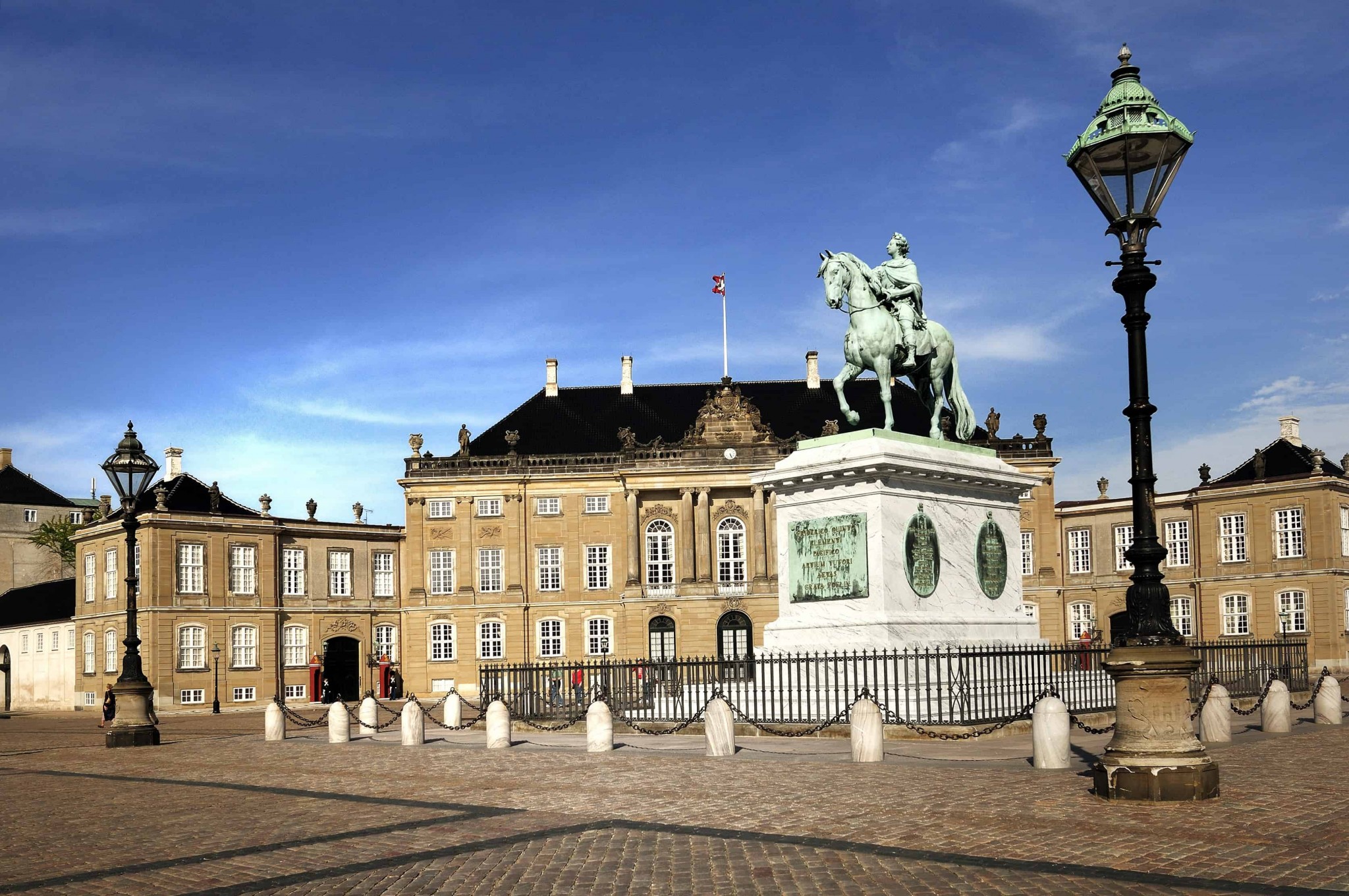เดนมาร์ก_Denmark_Amalienborg Palace